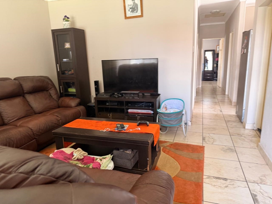 3 Bedroom Property for Sale in Waterkloof East North West